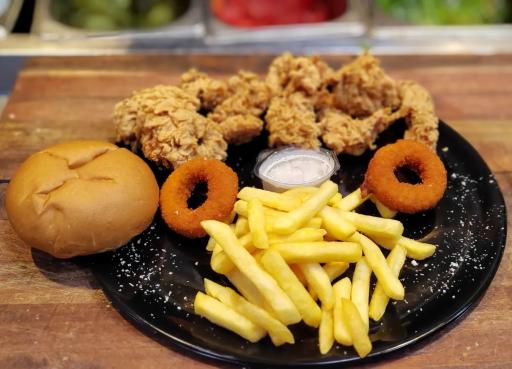 عکس پیتزا پاندا