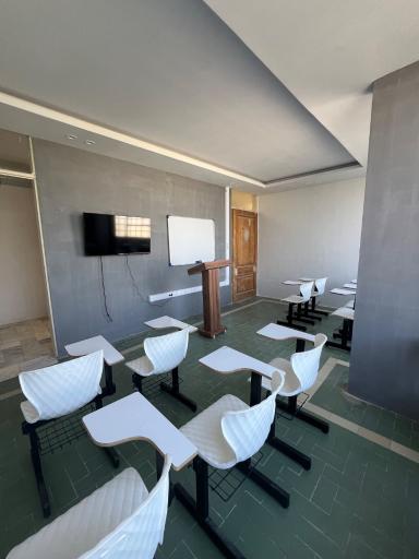 عکس آموزشگاه آزاد فنی و حرفه‌ای رازخلق