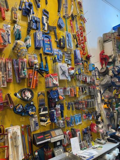 عکس فروشگاه رنگ و ابزار شرکاء