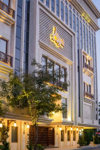 عکس رستوران شبدیز