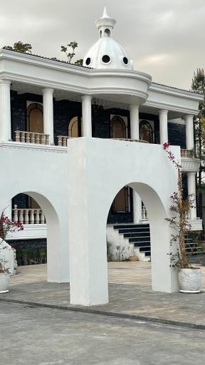 عکس باغ قصر سفید
