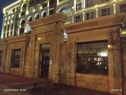 عکس مجتمع مسکونی سورنا