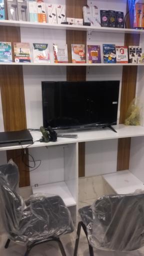 عکس خدمات کامپیوتری وحید