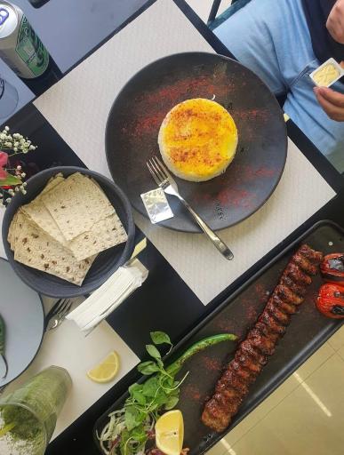 عکس رستوران هیلان