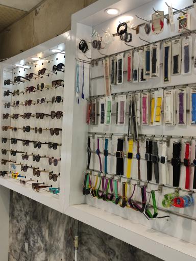 عکس ساعت فروشی و تعمیرات آترین