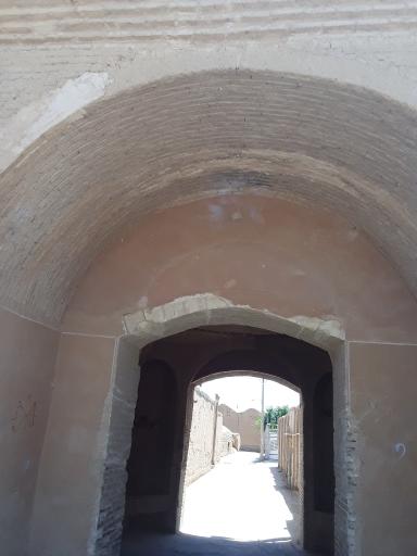 عکس قلعه تاریخی و باستانی قلعه سفید