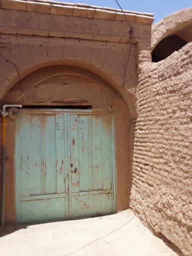 عکس قلعه تاریخی و باستانی قلعه سفید