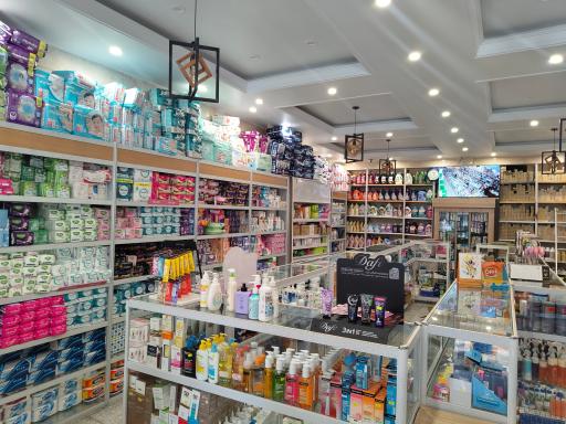 عکس فروشگاه لوازم آرایشی بهداشتی غفاری