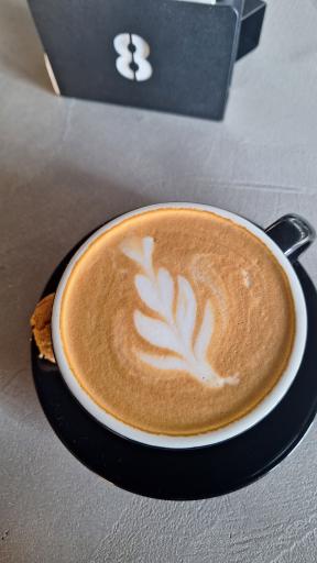 عکس کافه AM:PM