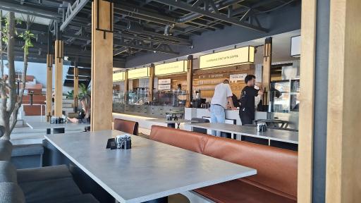 عکس کافه AM:PM