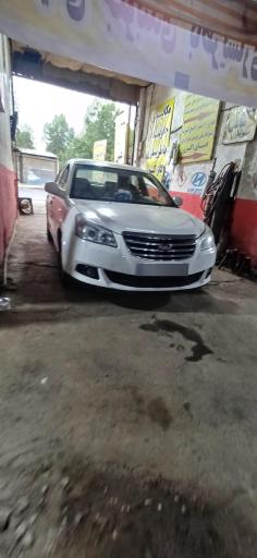 تعمیرگاه اتومبیل علی