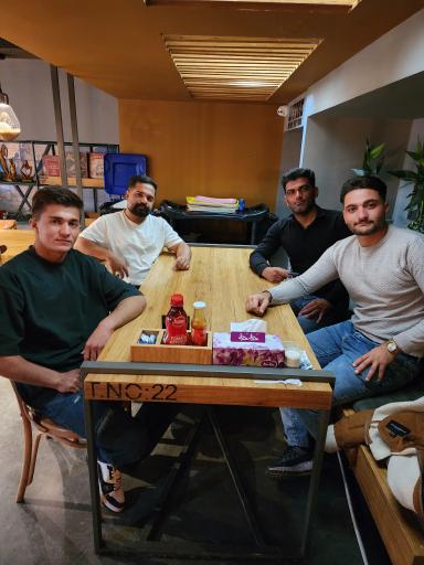 عکس فست فود رافائل 4