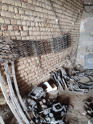 عکس استوک 2000 احمد خالدی