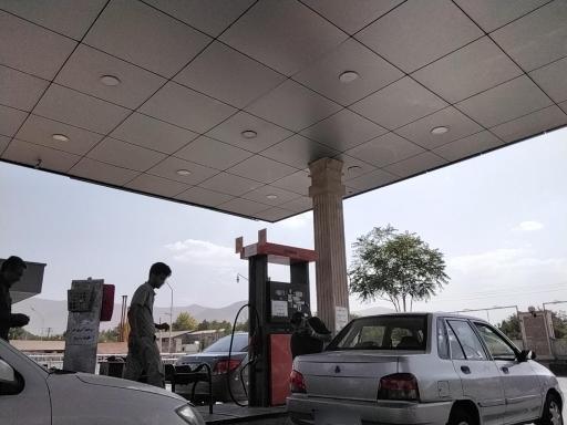 عکس پمپ بنزین کاخ