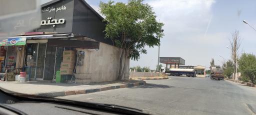 عکس پمپ بنزین کاخ