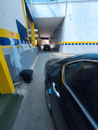 عکس نمایندگی ایران خودرو 2041  آقاجان