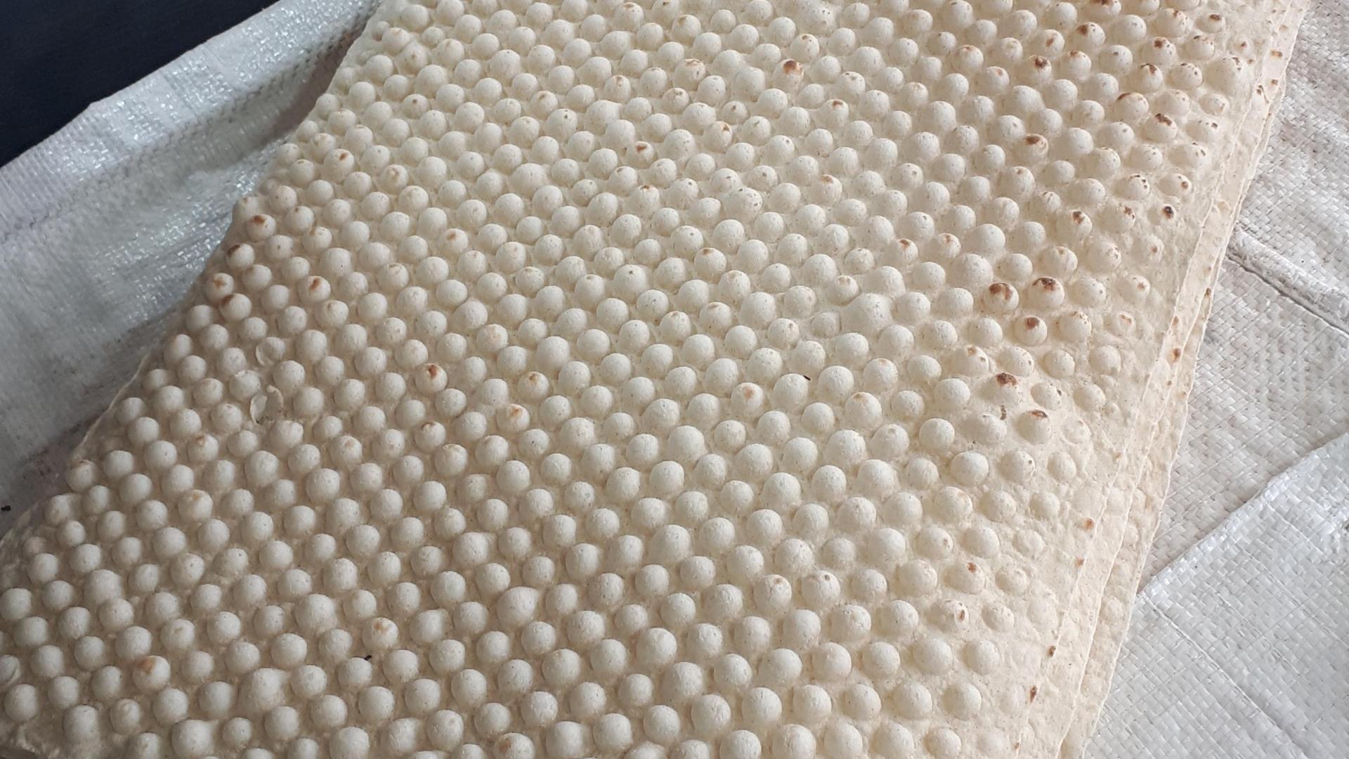 عکس نان لواش فکوری