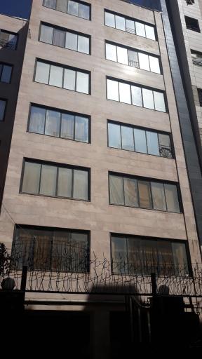 عکس ساختمان ایلیا همایون ویلا