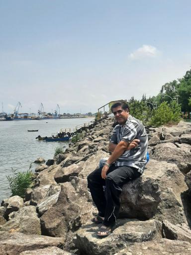 موج شکن انزلی