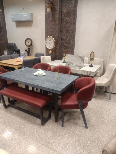 عکس مبلمان دهکده چوب