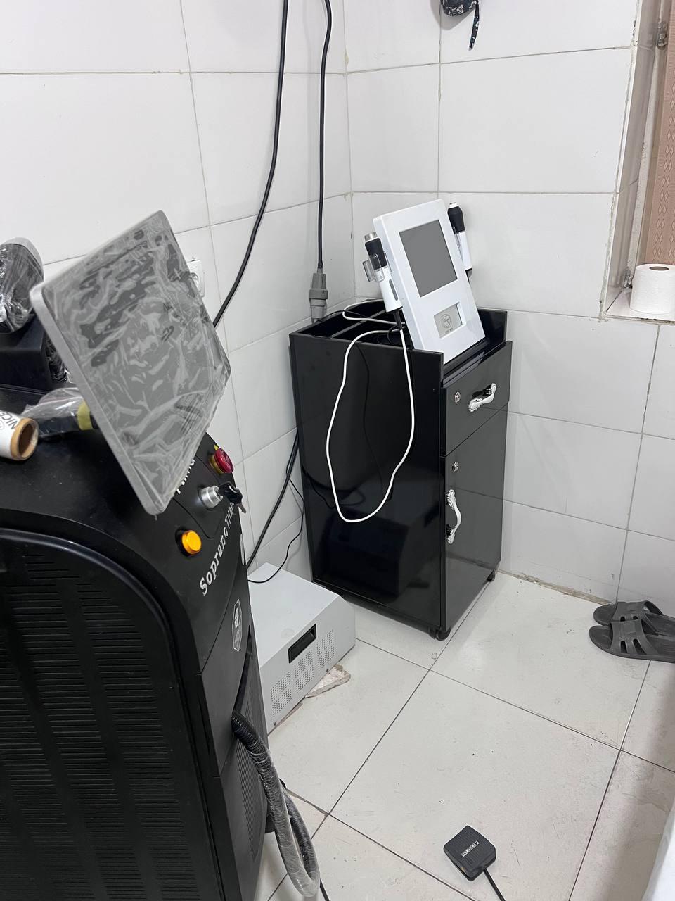 عکس کلینیک زیبایی و لیزر هیوا