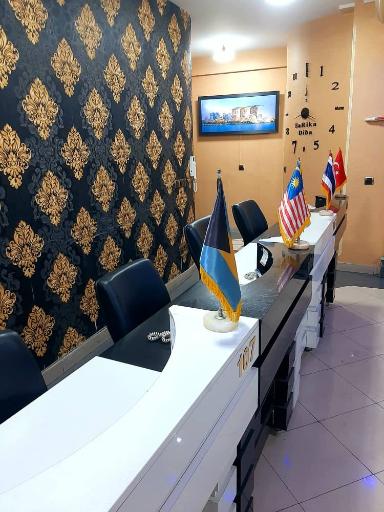 عکس اژانس هواپیمایی دیبا سیر ماهان