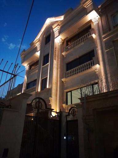 عکس ساختمان گارنت