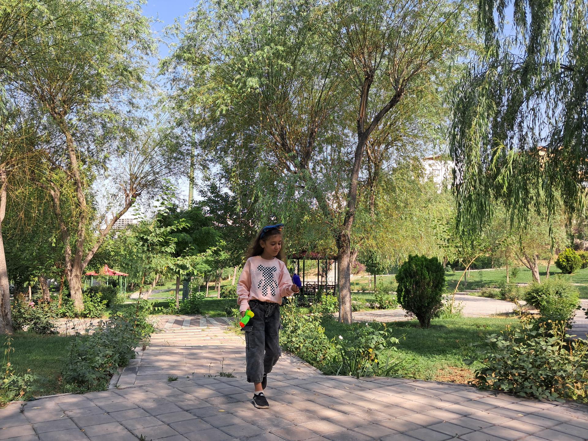 عکس پارک ایران زمین