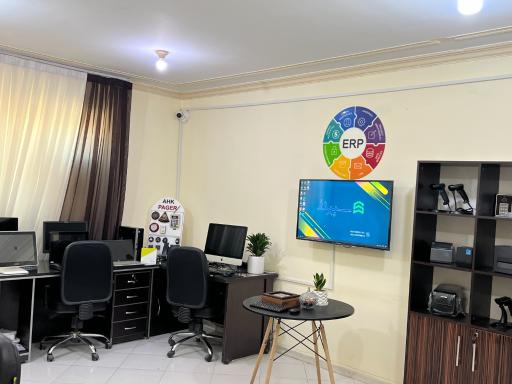 عکس شرکت دانا تجارت کارمانیا تراز