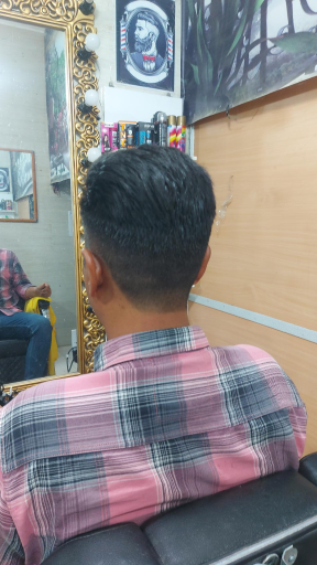 عکس پیرایش مهندس