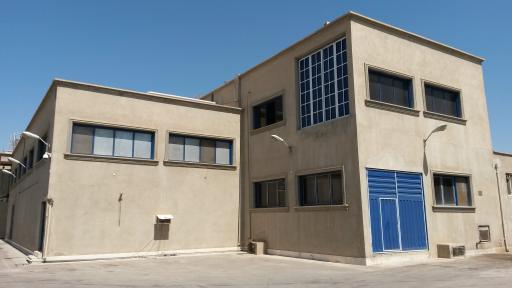 عکس کارخانه بستنی و لبنیات وینتر