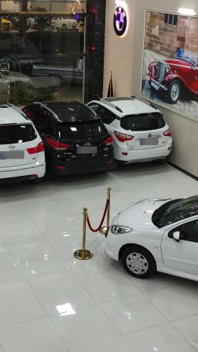 عکس اتو گالری عمارت خودرو