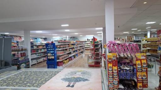 عکس فروشگاه زیتون