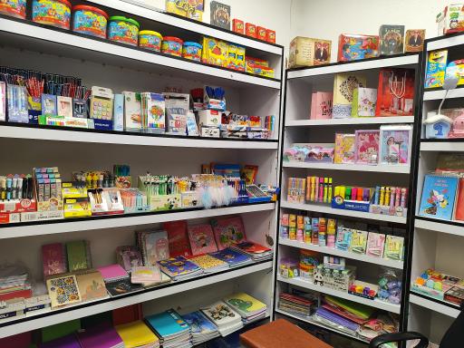 عکس نوشت افزار و لوازم التحریر کرار