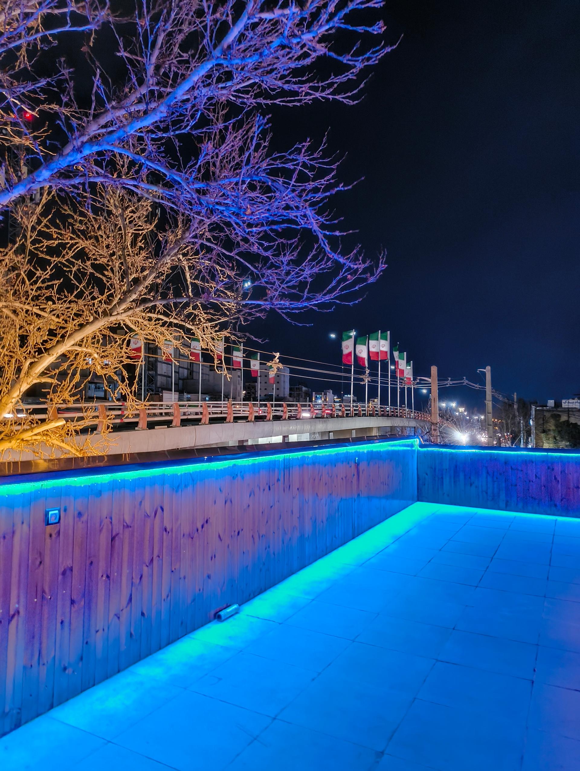 عکس کافه و رستوران پل