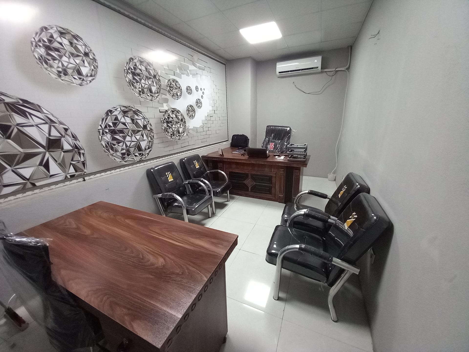 عکس دفتر مهندس حسن عباسی