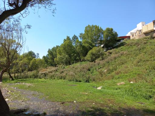 عکس غار و آبشار ویلا دره