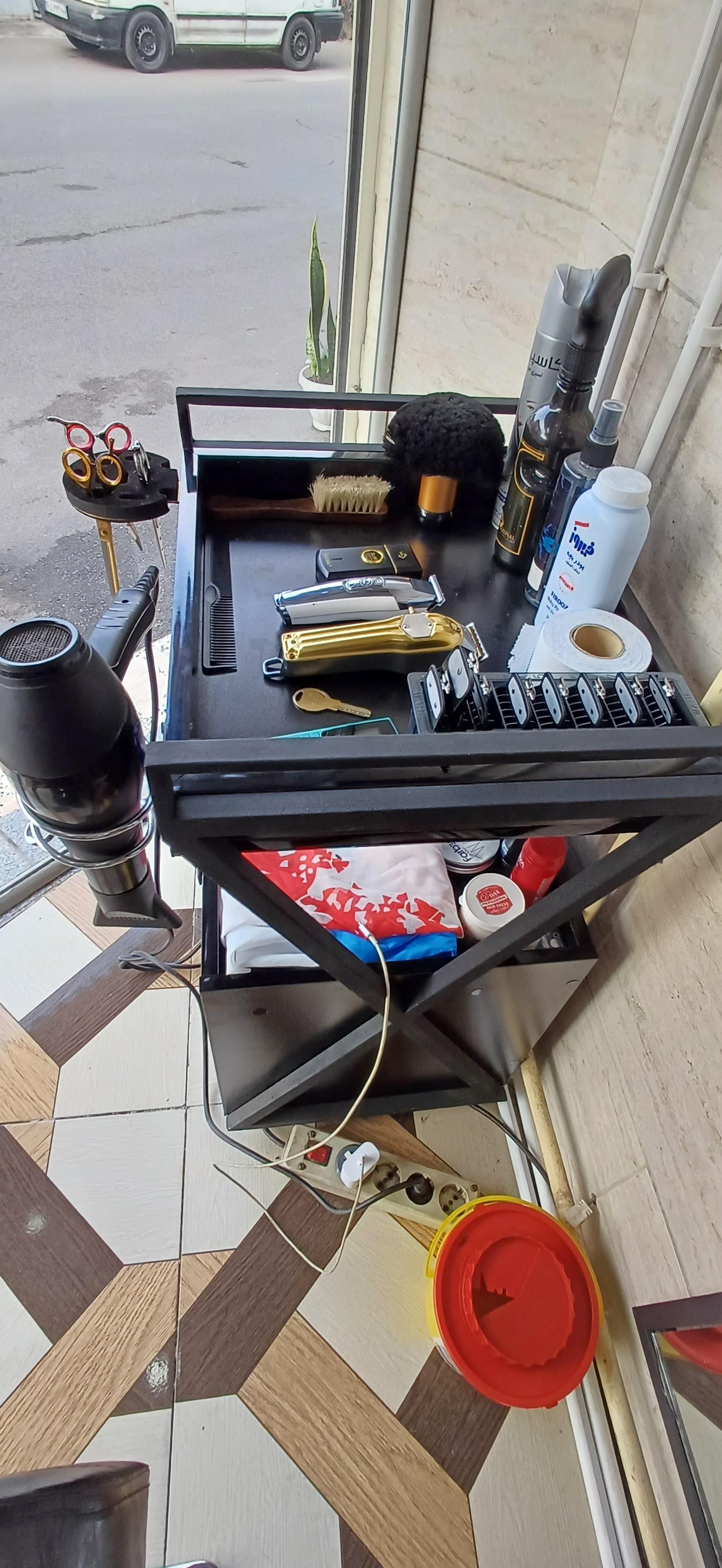 عکس پیرایش امیر اسطوره