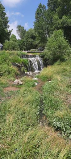 عکس غار و آبشار ویلا دره