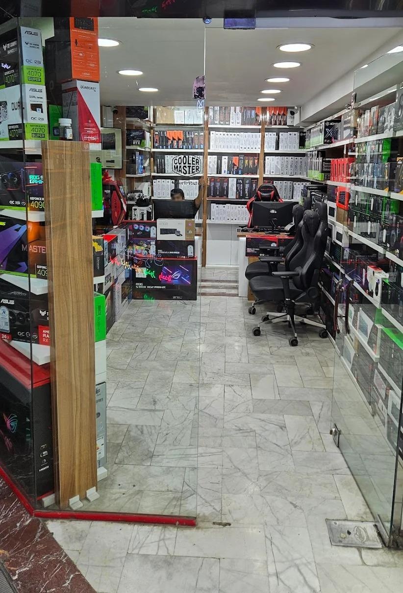 عکس خدمات کامپیوتری داریوش