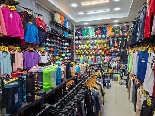 عکس شهر لوازم ورزشی 