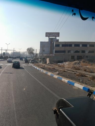 عکس هتل بزرگ باغ گیلاس