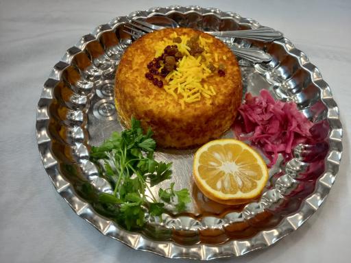 عکس تهیه غذای دنیای ته‌چین