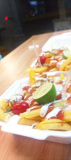 عکس فست فود سان فود 