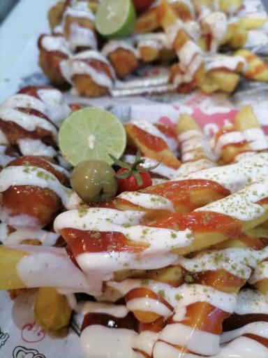 عکس فست فود سان فود 