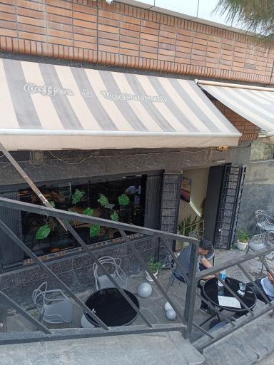 عکس کافه فست فود کاج 