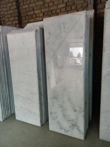 عکس سنگ مزار سلطانی 