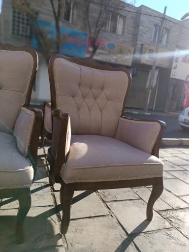 عکس تولید و تعمیرات مبلمان پدیده 