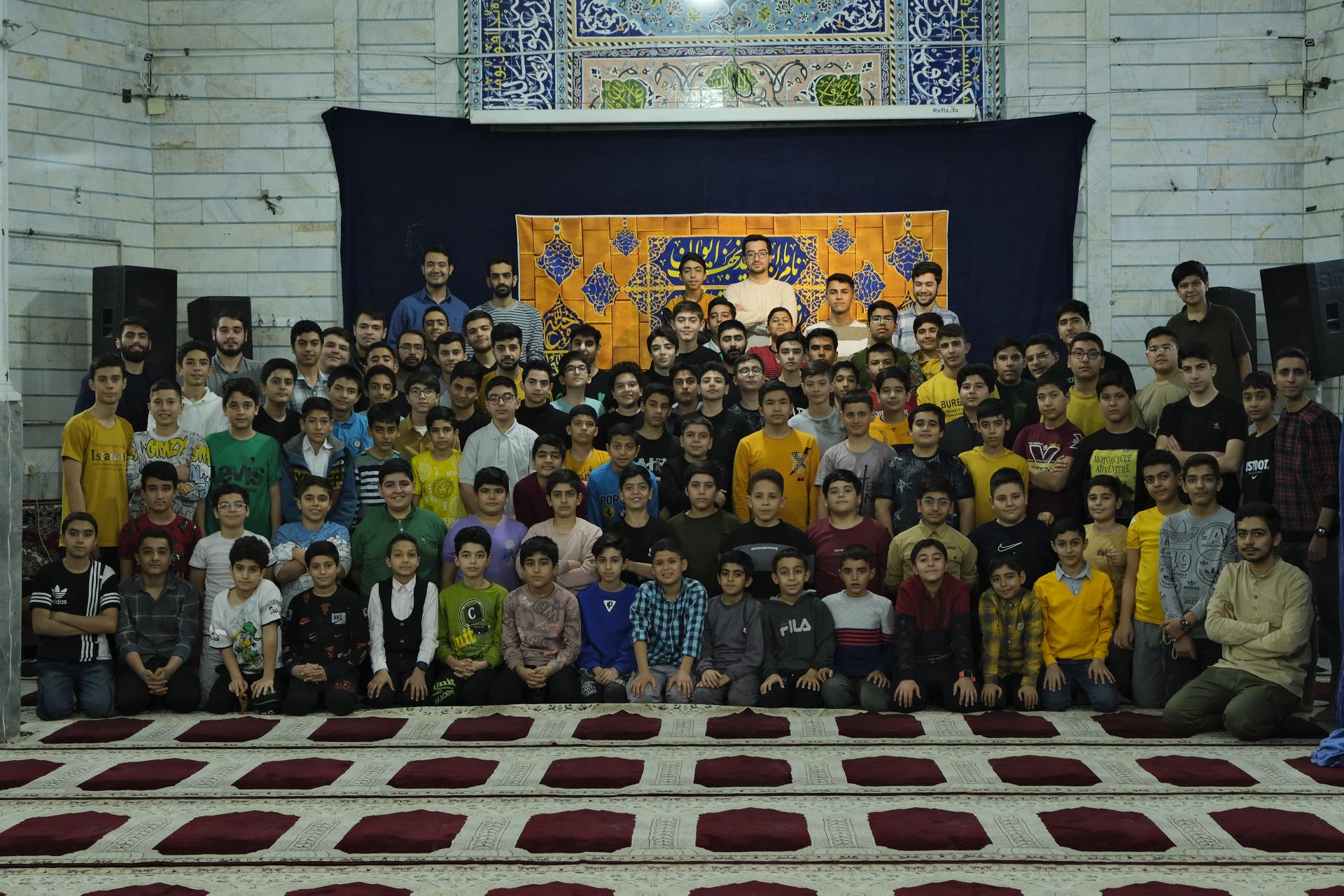 عکس کانون علمی فرهنگی رویش