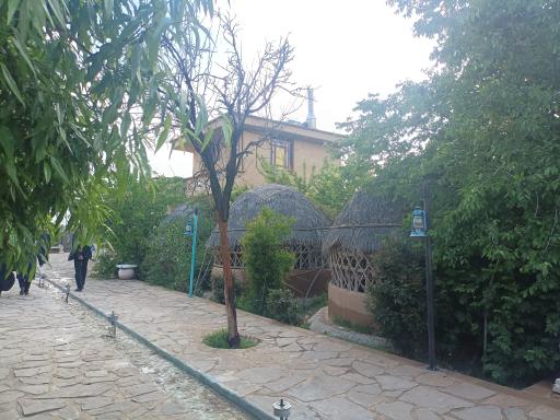 عکس اقامتگاه و رستوران سنتی گل و گلاب (رئیسی)